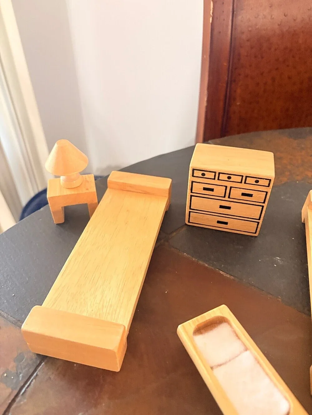 Premium Hardwood Dollhouse Furniture Set - Solid Wood Classroom Quality - 22pcs